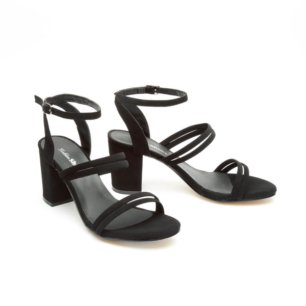 Zapatilla De Tiras Negras Para Mujer 6039 O-i