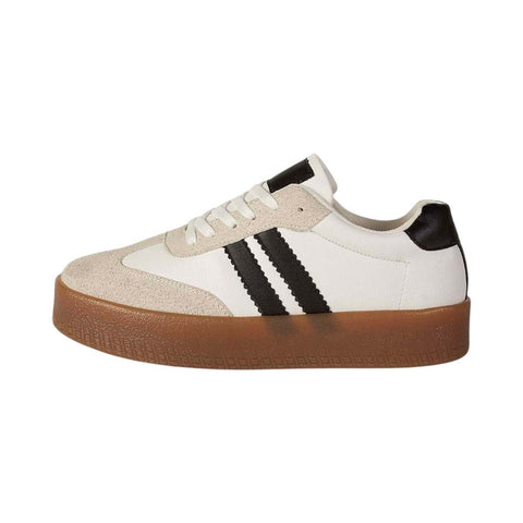 Estilo y Comodidad en Cada Paso: Tenis WOMAN para Dama